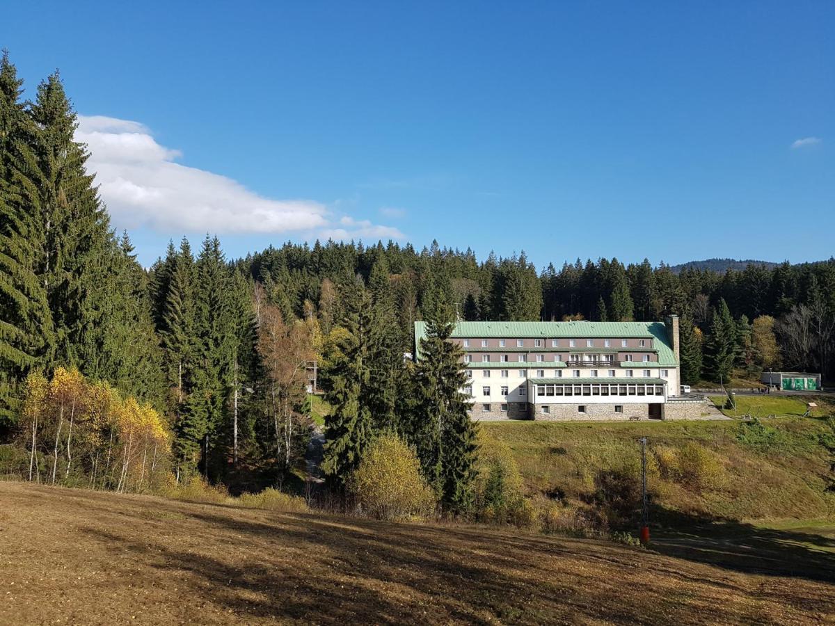 Chata Orovsky Železná Ruda Buitenkant foto